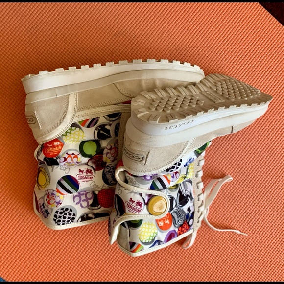 Coach DOREAN Winter Boots #A7287 - - Picture 4 of 9